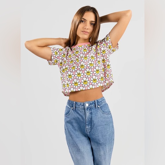 ALAB Quinnie Daisy Crop T-Shirt 💕 - Picture 2 of 4